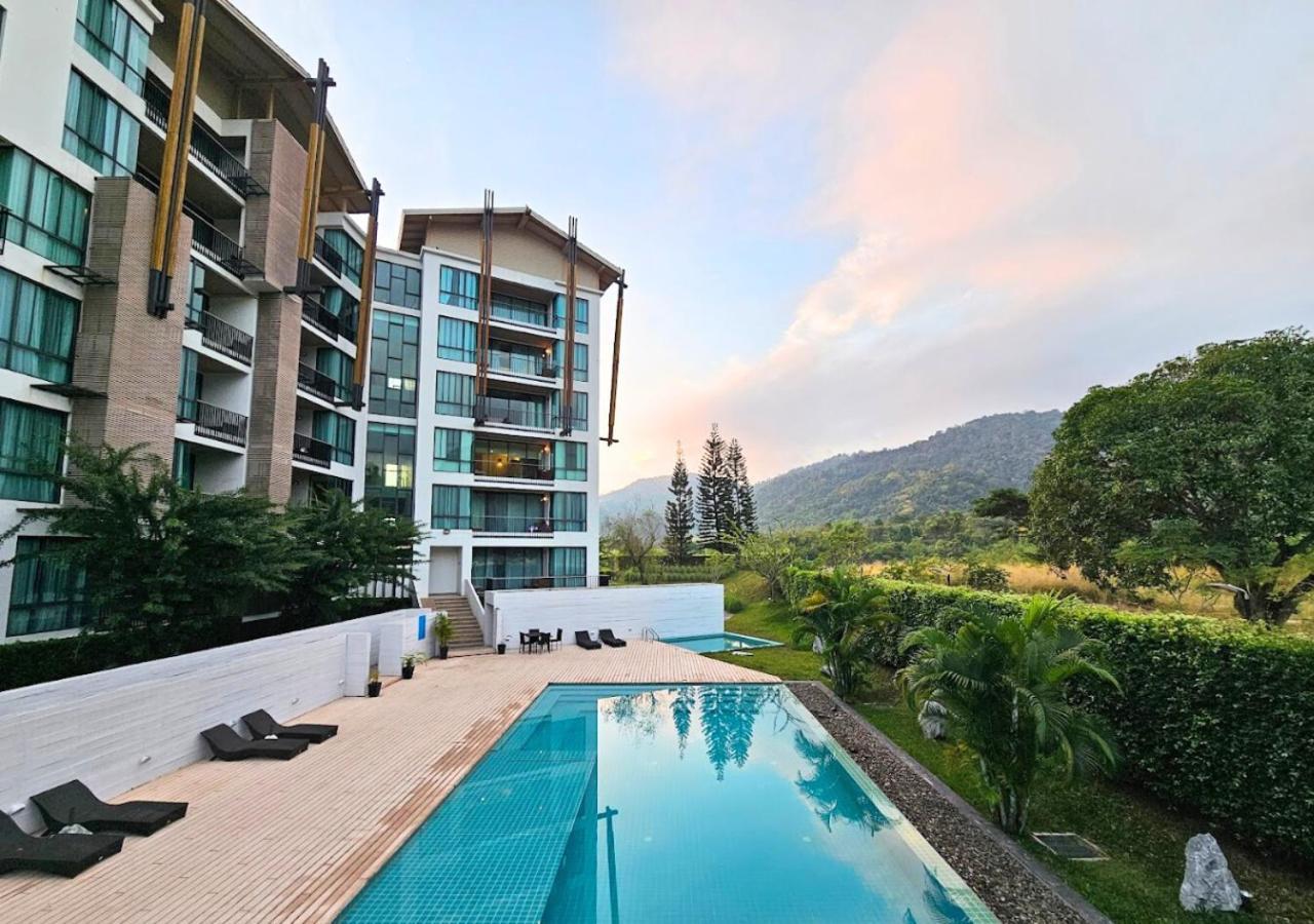 Zen Next Khao Yai By Zv Apartamento Pak Chong Exterior foto